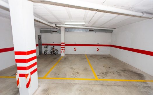 Plaza de parking en Onademar