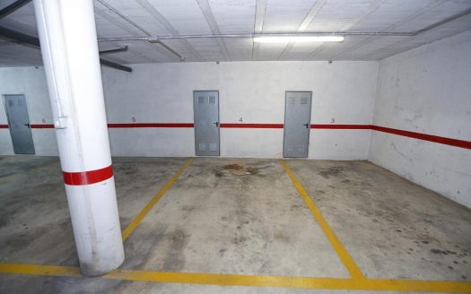 Plaza de parking a Les Cases d´Alcanar